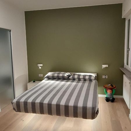 Monolocale Cairoli 18 Apartment Fiorenzuola d'Arda Bagian luar foto